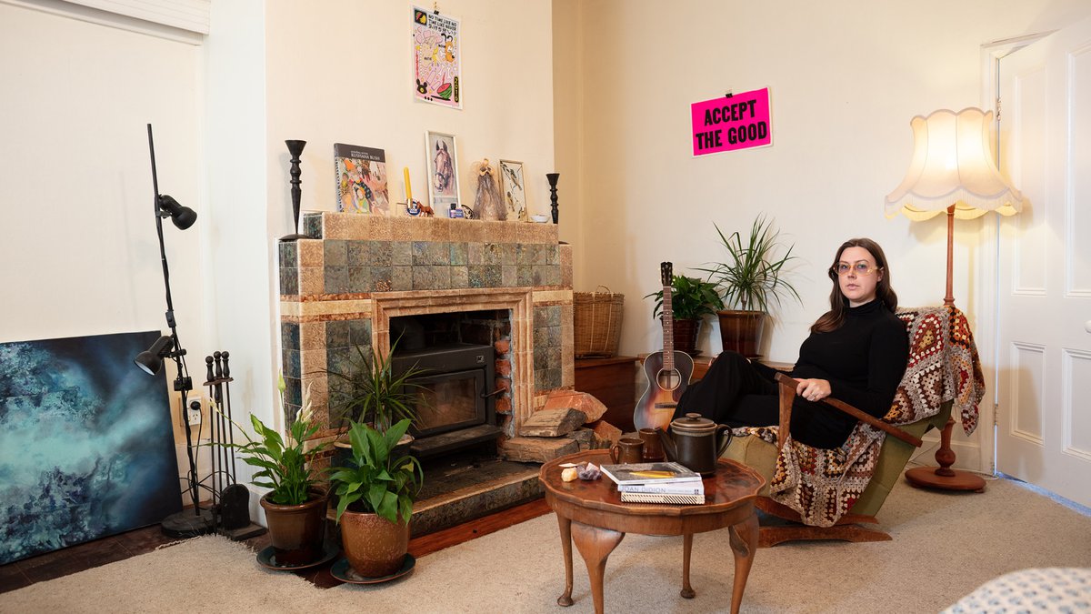 The Late Night Gigs: Nadia Reid