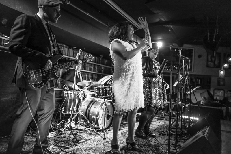 WJF19-BacktoBlack-Meow-credit Vanessa Rushton-7.jpg